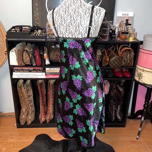 Vintage 90’s Joe Boxer Grape 🍇 Satin Slip Dress - Picture 5 of 12